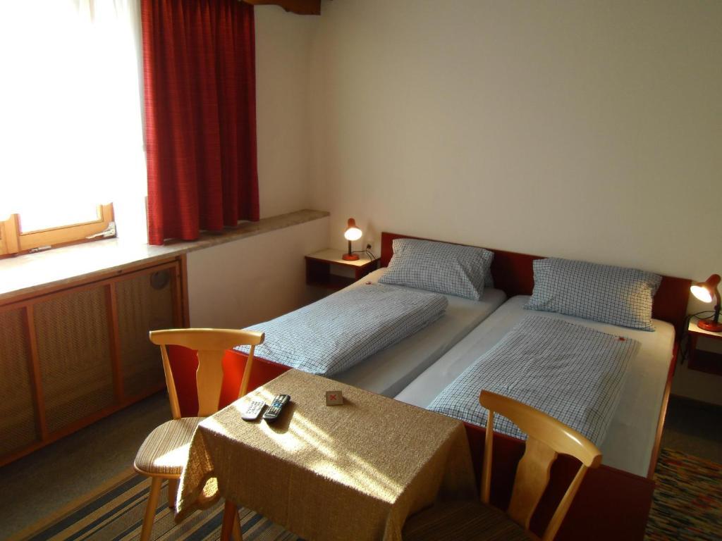 Hotel Gasthof Zum Neubau Kißlegg الغرفة الصورة