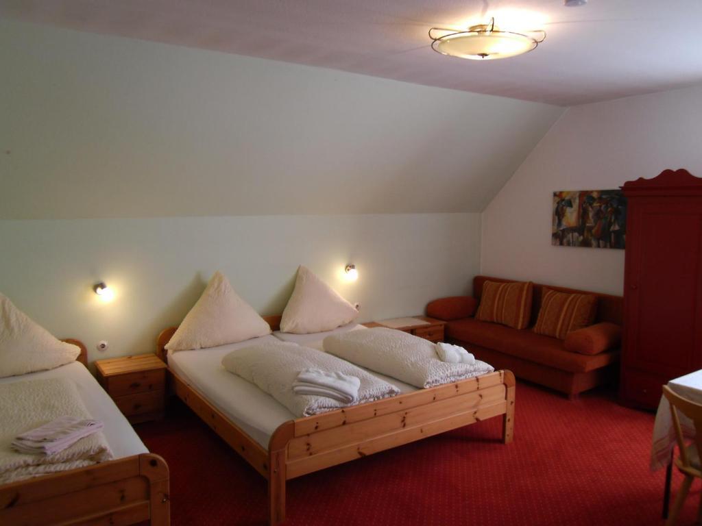 Hotel Gasthof Zum Neubau Kißlegg الغرفة الصورة
